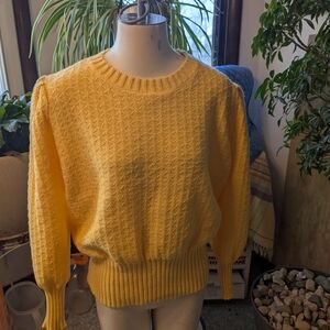 Unbranded Soft Yellow Textured Women's Crewneck Sweater Sz 10-12